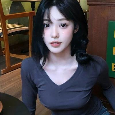 湛蓝青春海